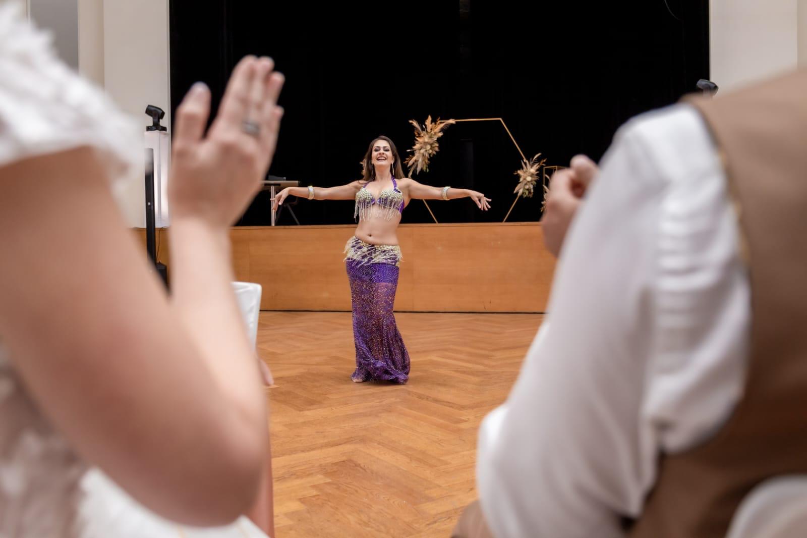 Spectacle solo de danse orientale